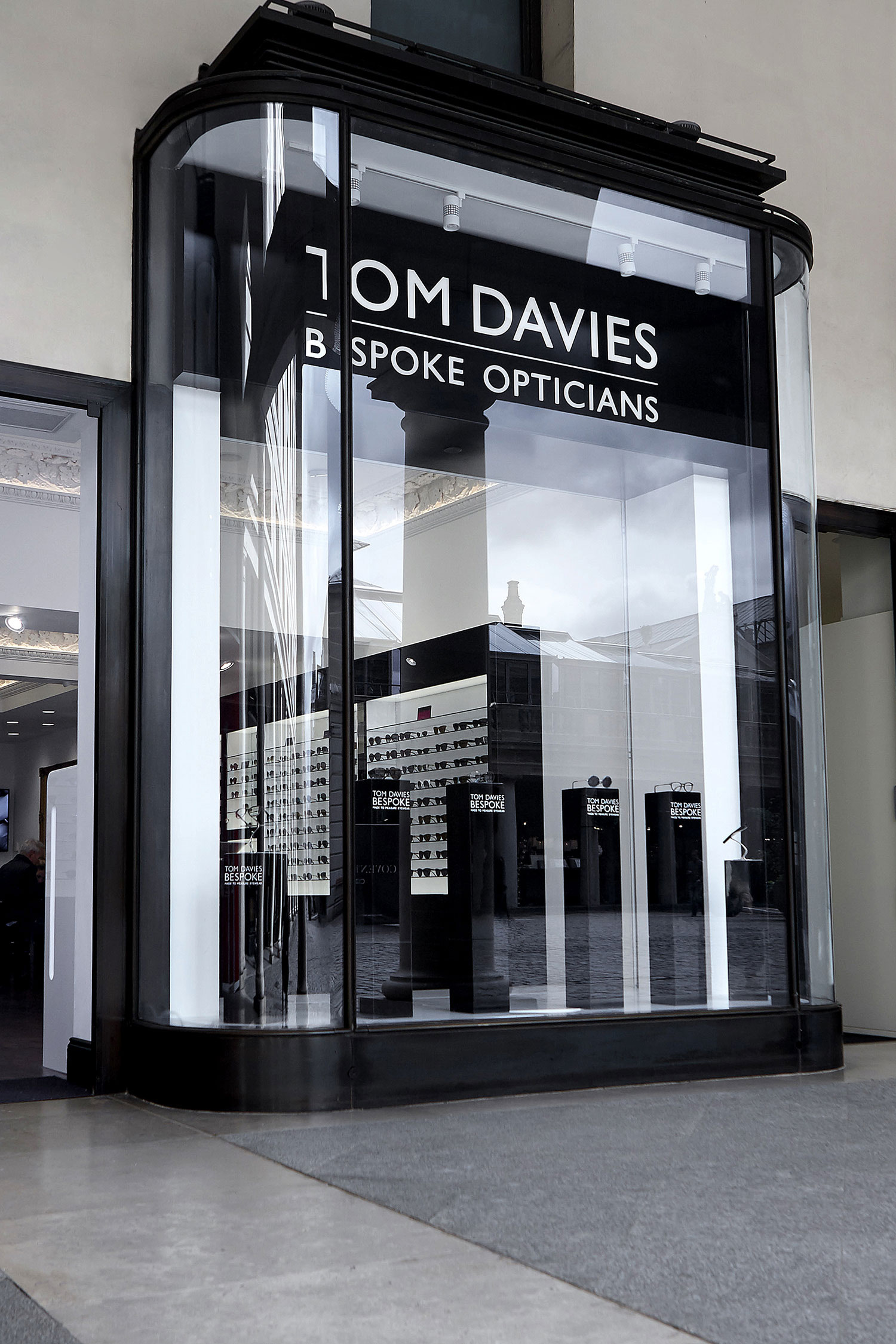 Tom Davies Bespoke Opticians store in Covent Garden