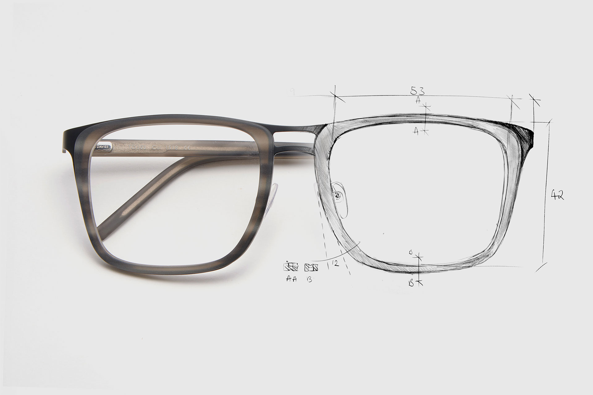 Frame sketch of TD503 by British eyewear designer Tom Davies