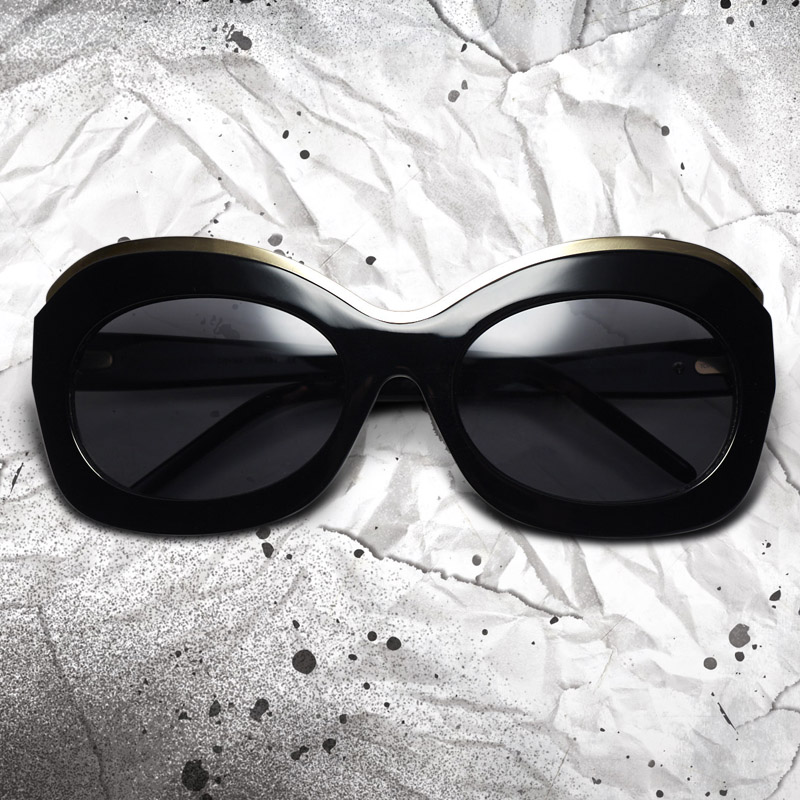 sunglasses in Disney's Cruella 