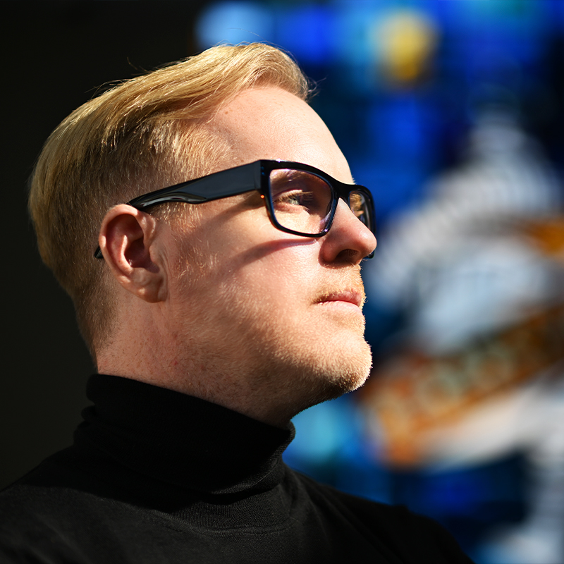 Tom Davies | Perfectly Fitted Bespoke Eyewear