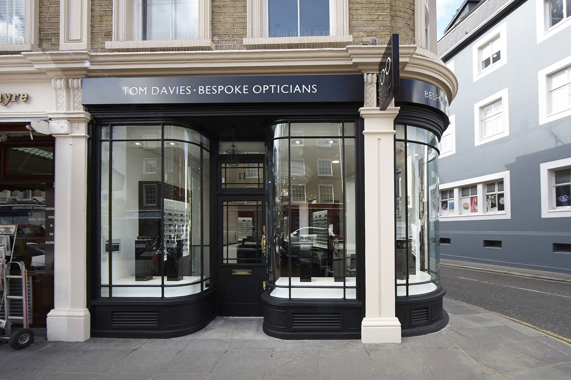 Store front of Tom Davies Bespoke Opticians in Knightsbridge, London