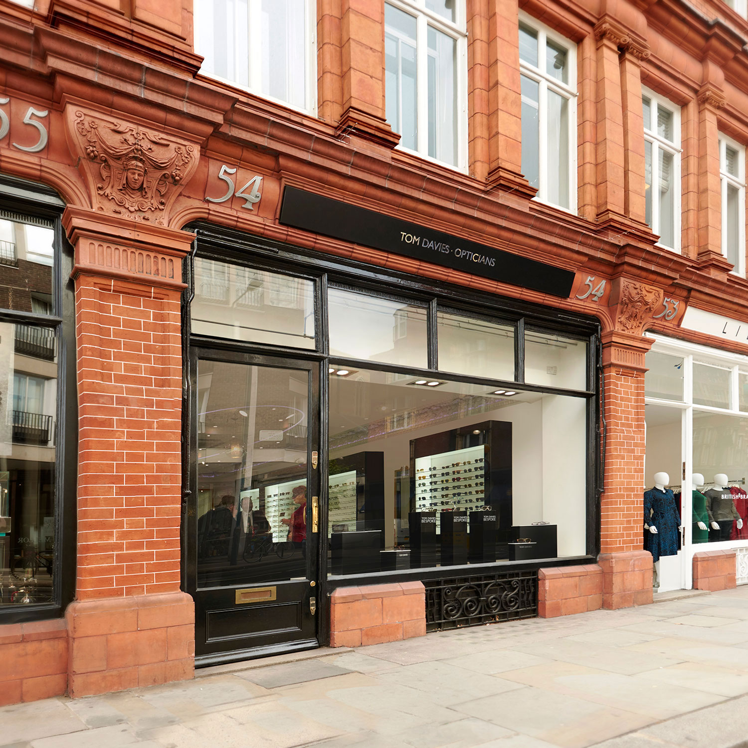 Tom Davies Bespoke Opticians in Sloane Square