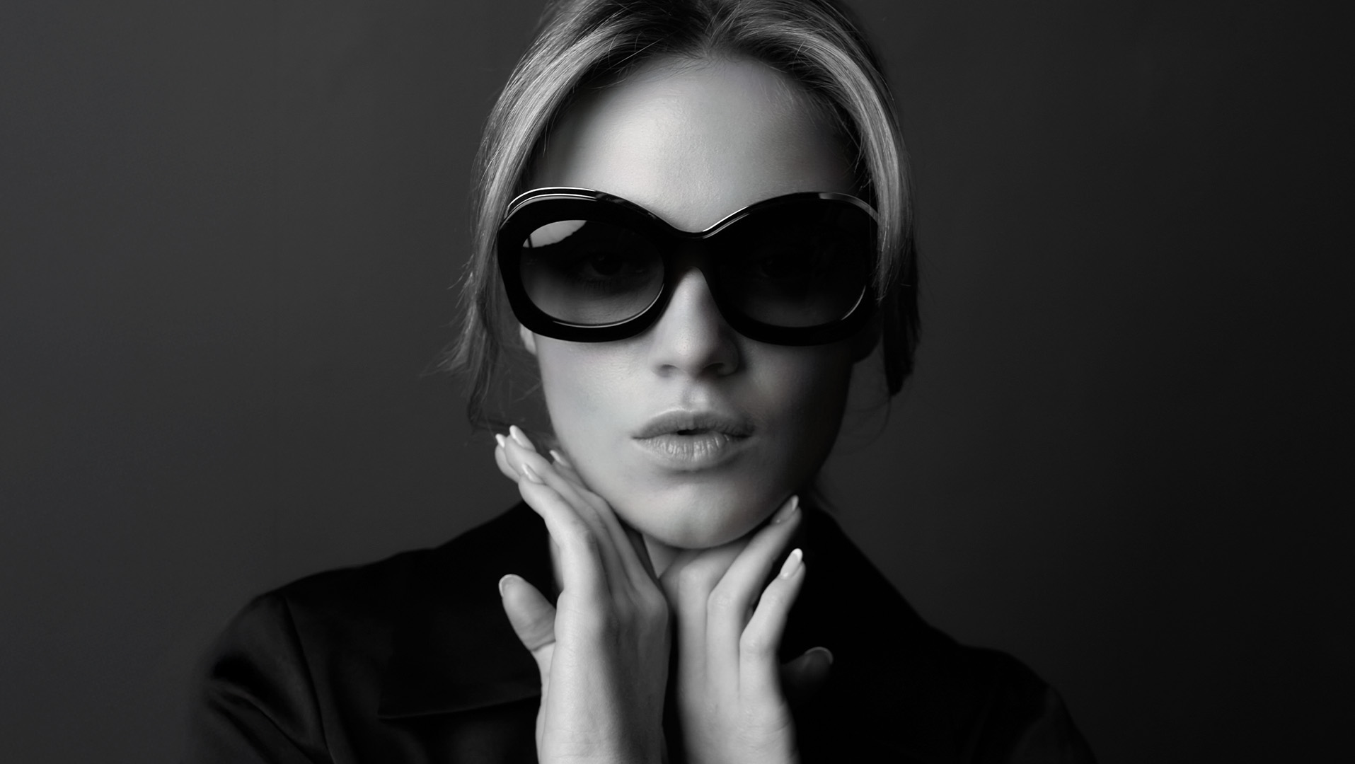 Optical frames and sunglasses to suit every face shape and style. Handmade in London, tailored to you